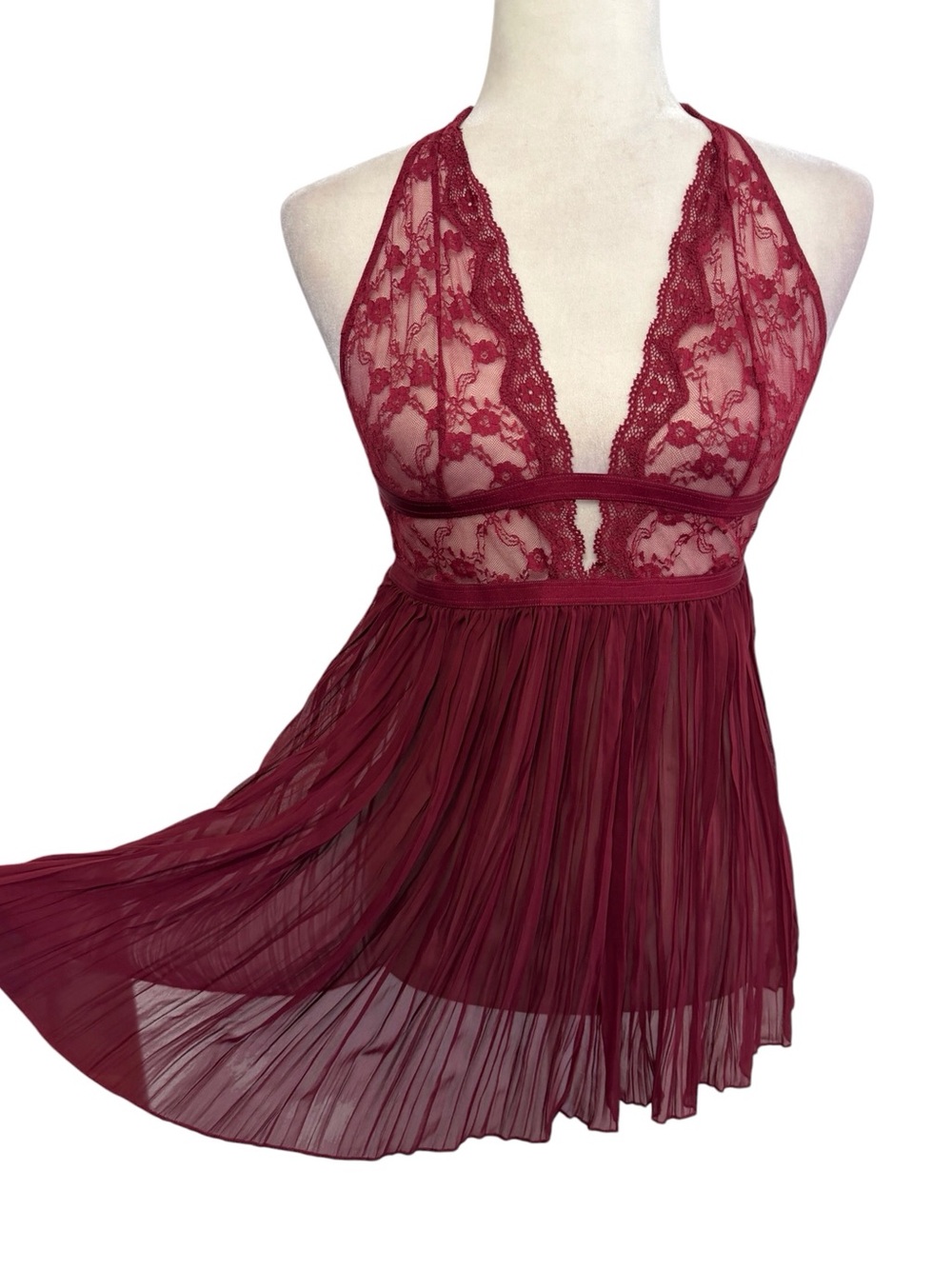2018 Victoria’s Secret sheer lace babydoll - Picture 3 of 7
